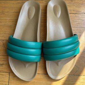 Beatrice Valenzela Sandalias size 9 in Palm